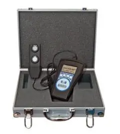 Spectroline XRP-3000 AccuMAX Advanced Digital Radiometer Kit